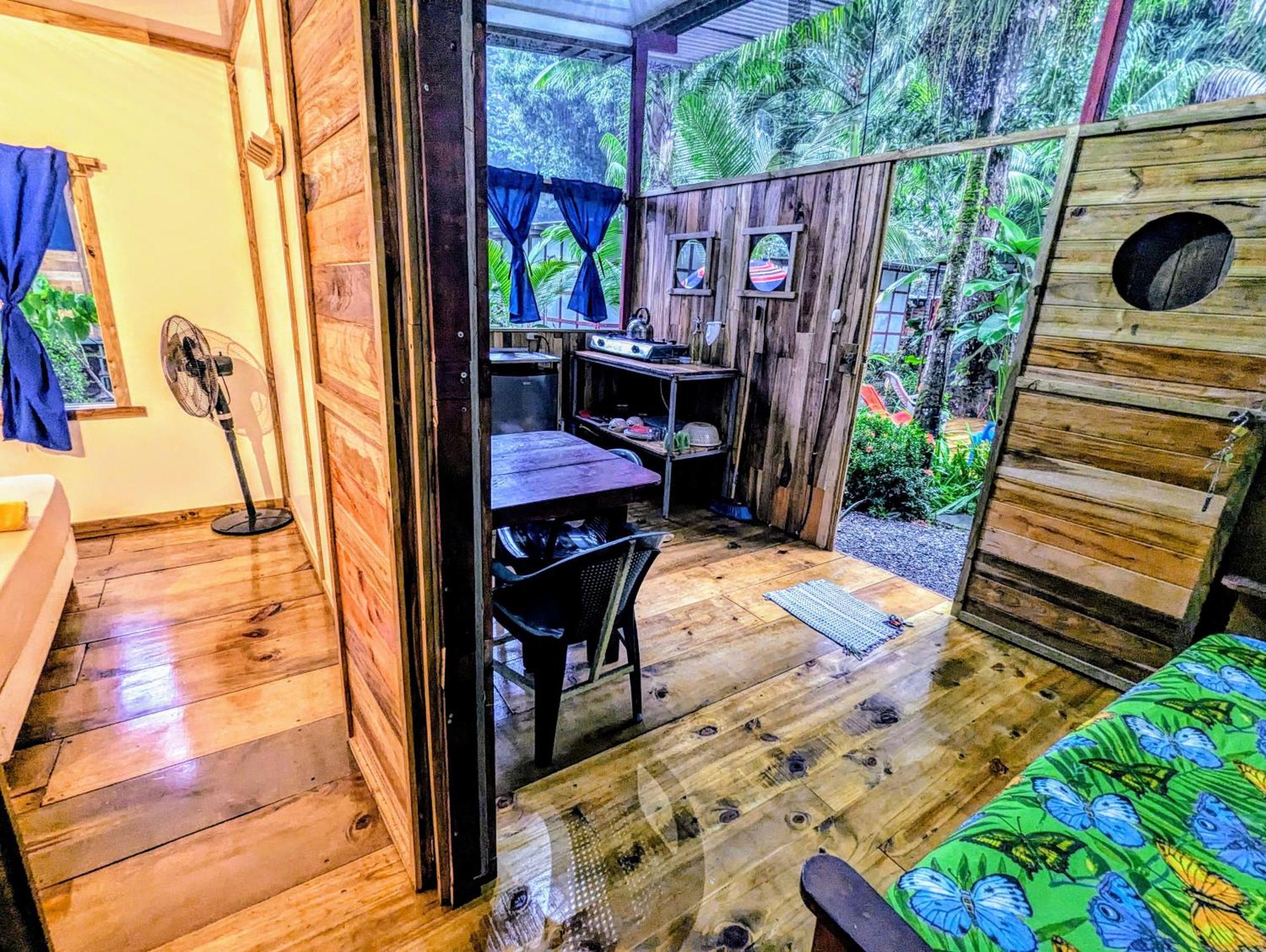 Arboura Eco Cabins Uvita Εξωτερικό φωτογραφία